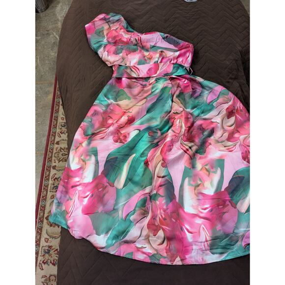 Elegant pink & green one shoulder plus size cocktail dress  by X Plus size XL - Picture 2 of 12